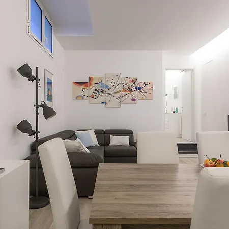 Piermarini Flexyrent * Milan